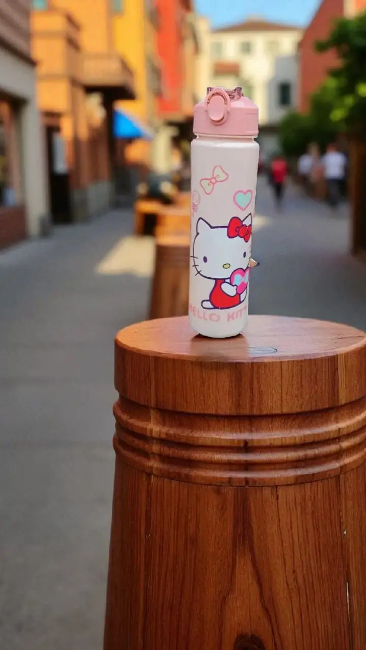 Disney Aqua Bottle - Code 01