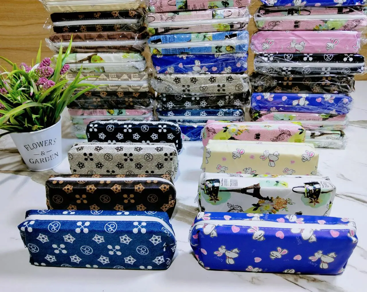 مقلمة قماش مشجر وسط