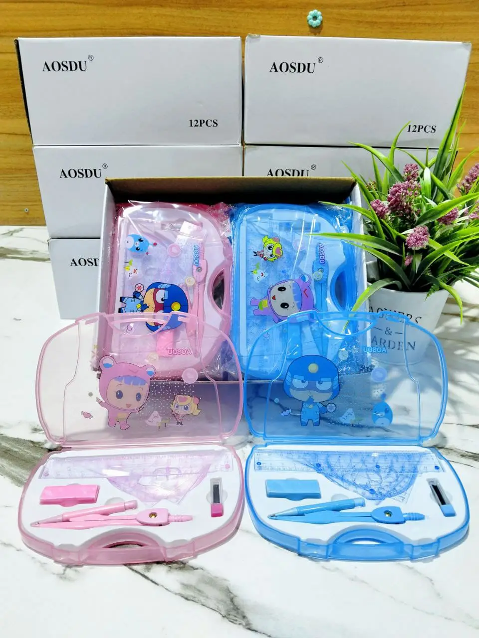 علبة ادوات هندسية بقلم رصاص سنون  - كود 62